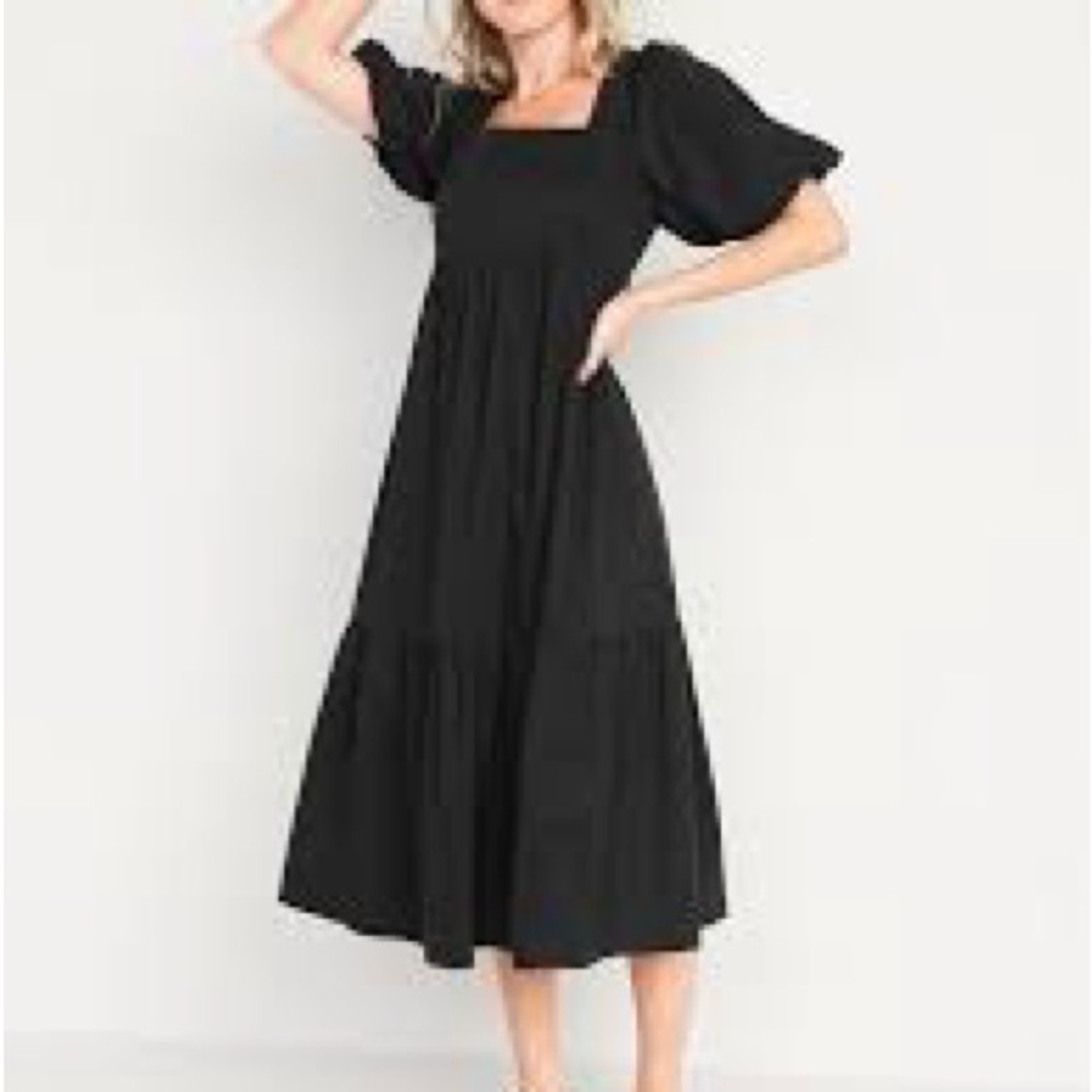 Old Navy Black Tiered Puff-Sleeve Cotton-Poplin Smocked All-Day Midi Dress Large